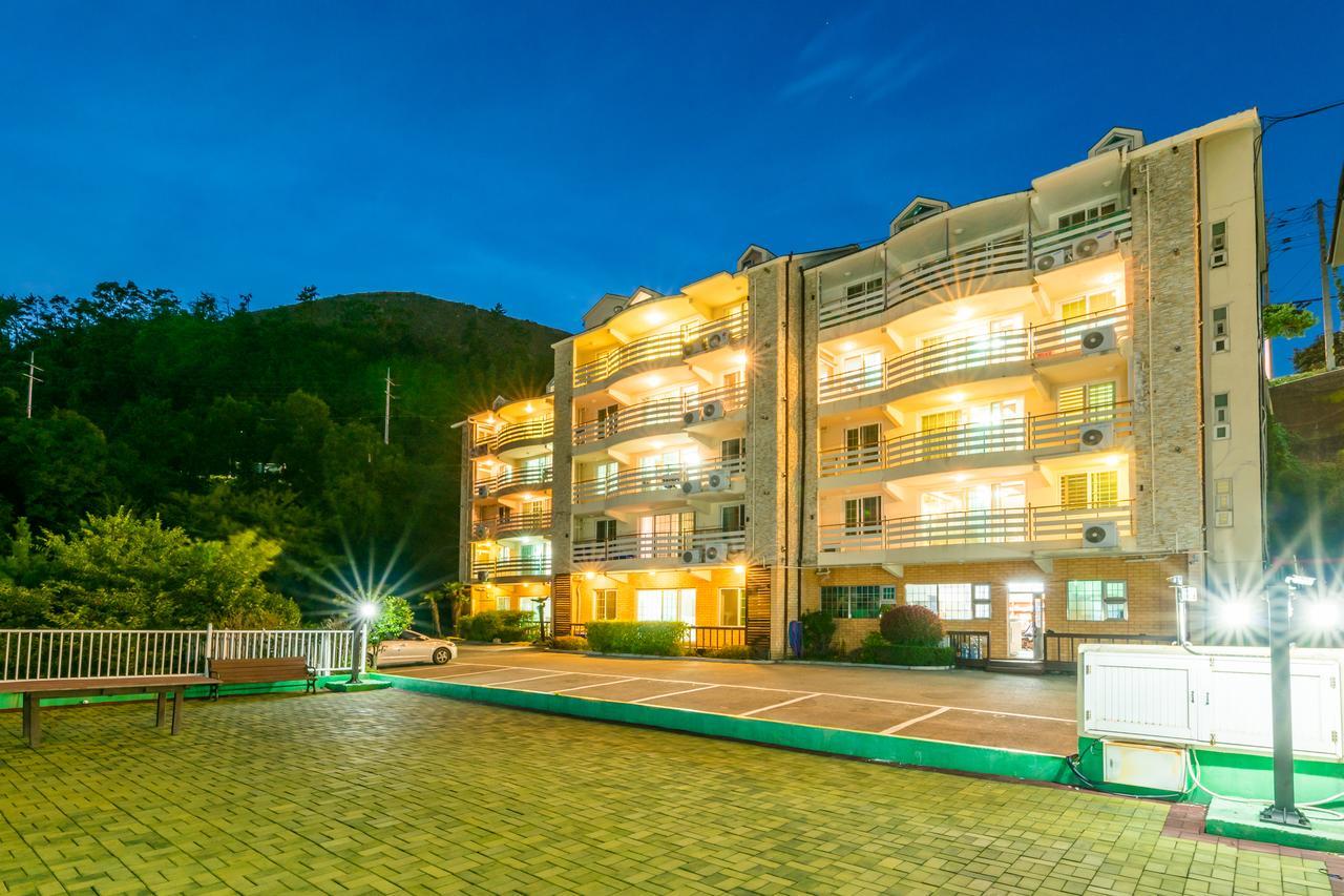 Home Fourest Resort גאוז'ה מראה חיצוני תמונה