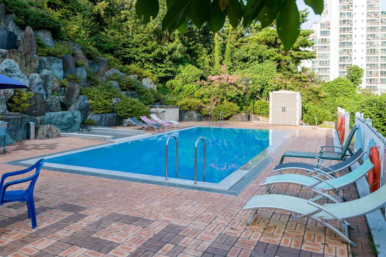 Home Fourest Resort גאוז'ה מראה חיצוני תמונה