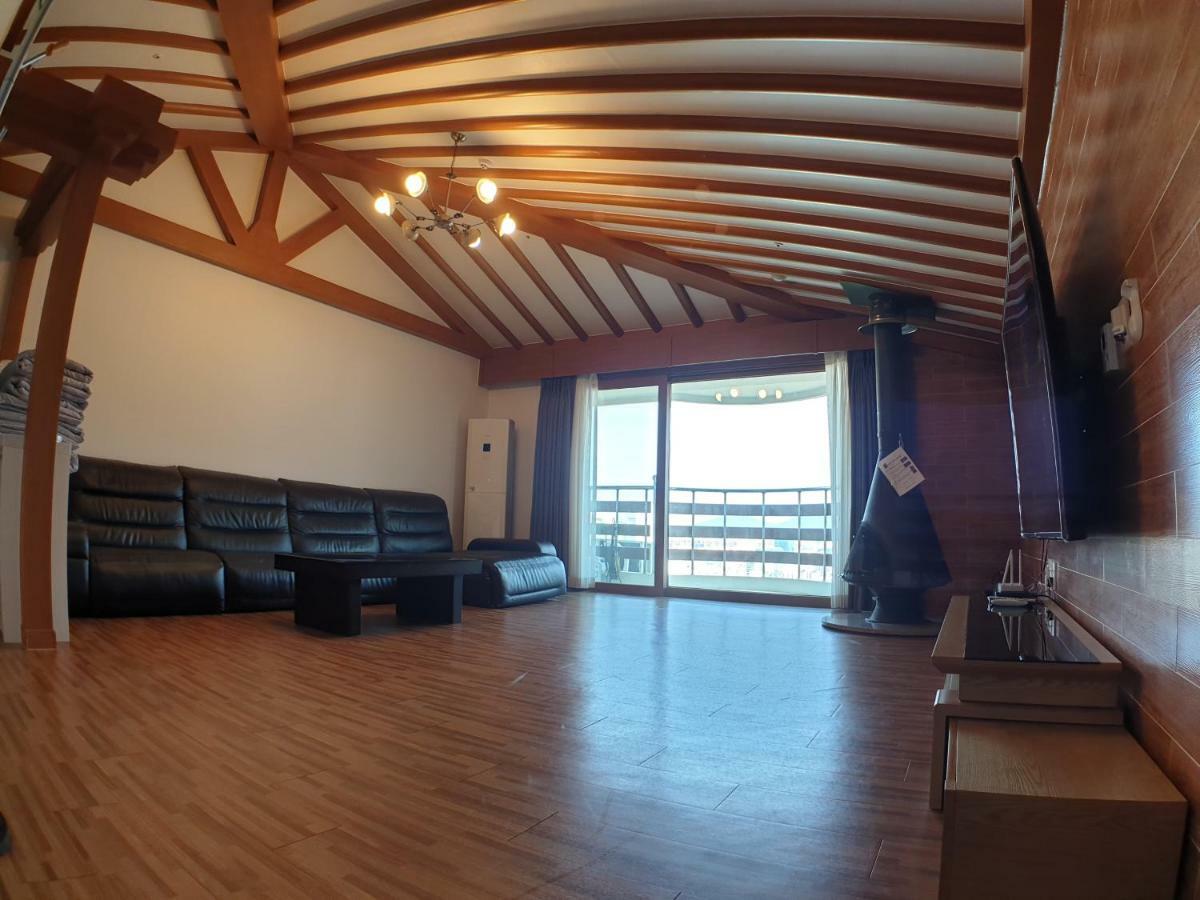 Home Fourest Resort גאוז'ה מראה חיצוני תמונה